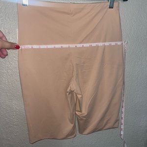 2 piece set.